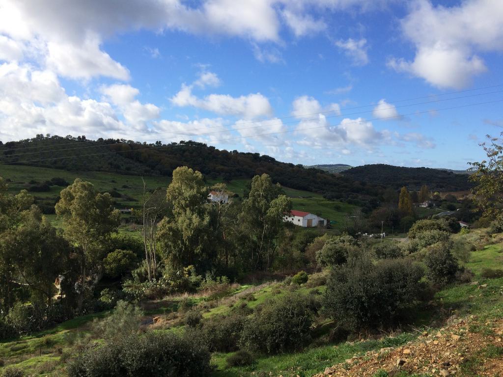 Cortijo El Berrocal Casa de hóspedes Cazalla de la Sierra Exterior foto